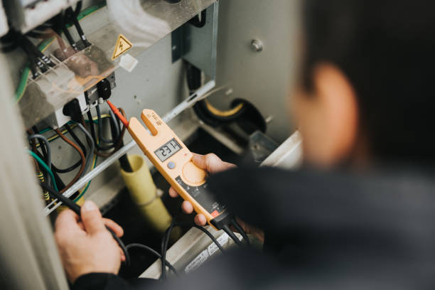 Best Circuit Breaker Repair  in Estherville, IA