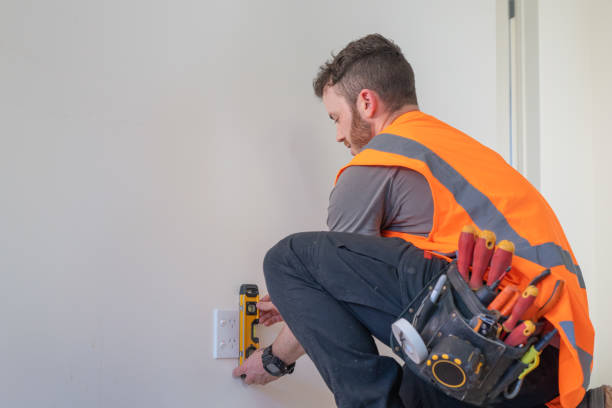 Best Local Electrician Companies  in Estherville, IA